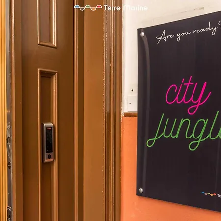 Guest house Jungle, Terre Marine