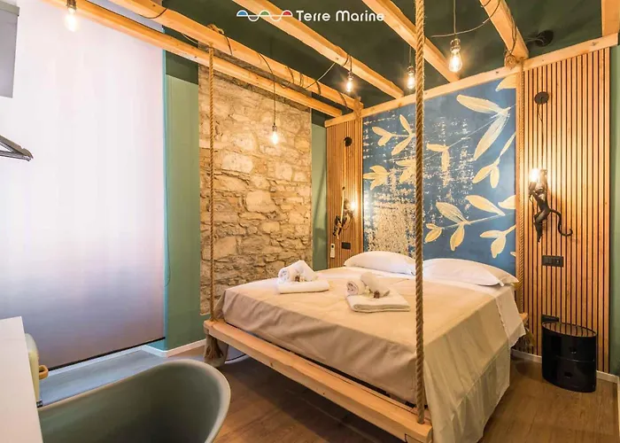 Pensionat Jungle, Terre Marine