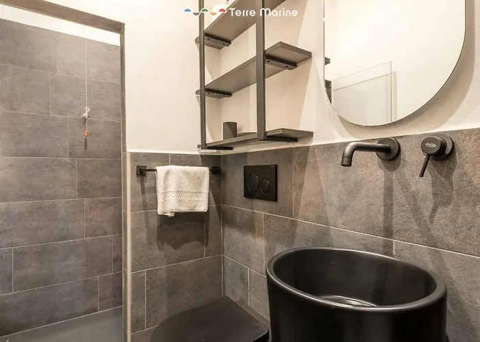 Jungle, Terre Marine 3* La Spezia