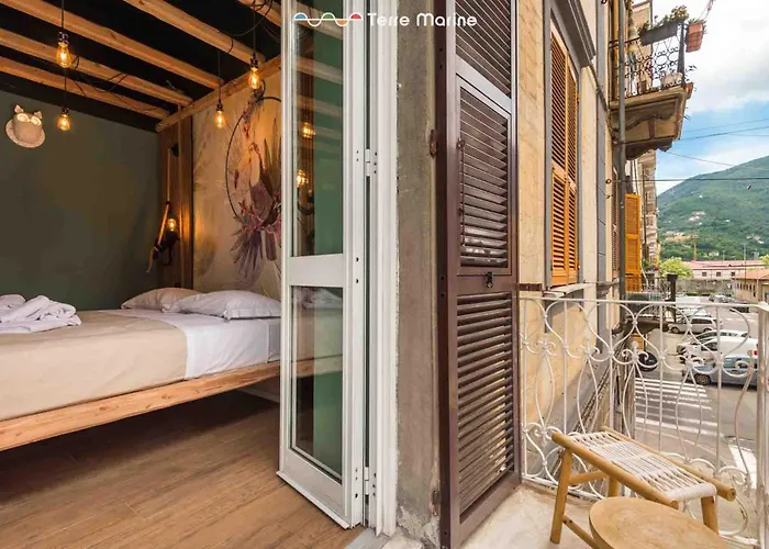 Jungle, Terre Marine Pensionat La Spezia